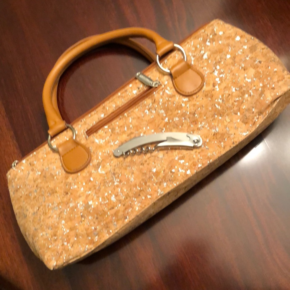 PRIMEWARE CORK & METALLIC SILVER THERMAL INSULATED WINE BAG & MULTI-TOOL - #491